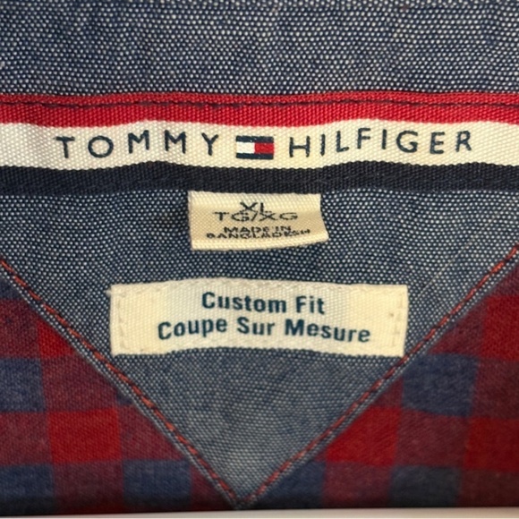 4/$45⚡️Button Down Long Sleeve Shirts Bundle- J. Crew, Tommy, & Guess - Picture 10 of 16